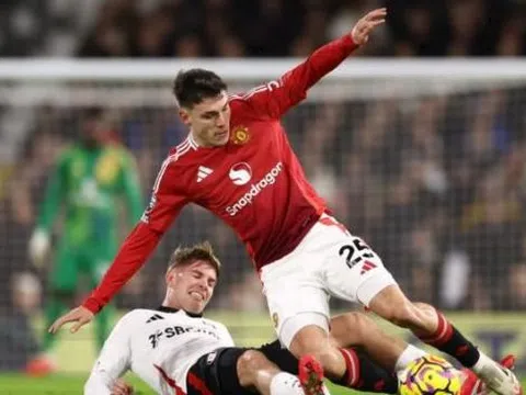 5 điểm nhấn Fulham 0-1 Man Utd: Điểm đen của Quỷ đỏ; Người hùng bất ngờ phút chót