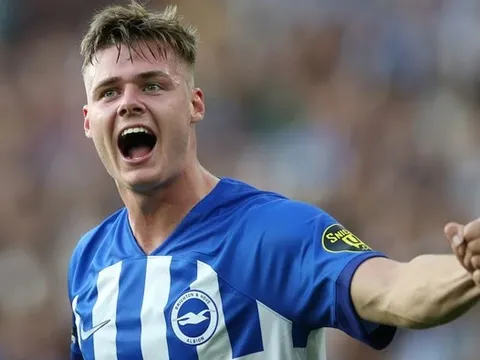 Thương vụ tái hợp hứa hẹn tại Premier League