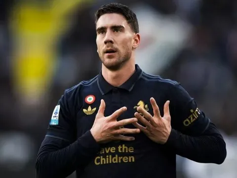 Arsenal đưa ra quyết định đúng đắn về Dusan Vlahovic
