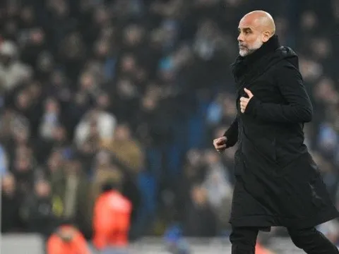 Vì sao Man City hay để thủng lưới?