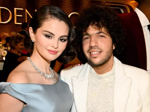 Selena Gomez tái xuất làng nhạc cùng hôn phu Benny Blanco