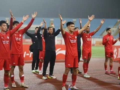 Vô địch lượt đi V-League, HLV Đức Thắng đặt mục tiêu cho Viettel