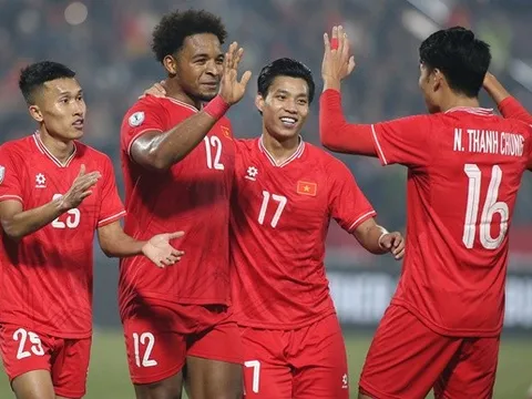 ĐT Việt Nam có thể cử 3-4 tuyển thủ đấu MU tại Malaysia