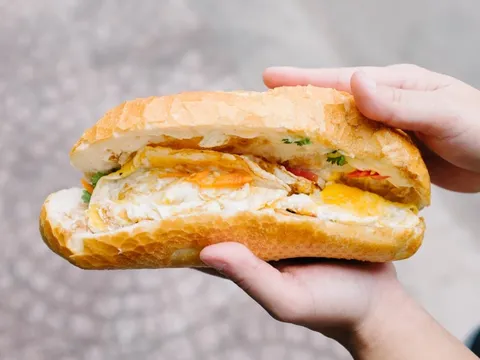 5 món ăn sáng cực ngon với bánh mì, đủ năng lượng cho cả ngày