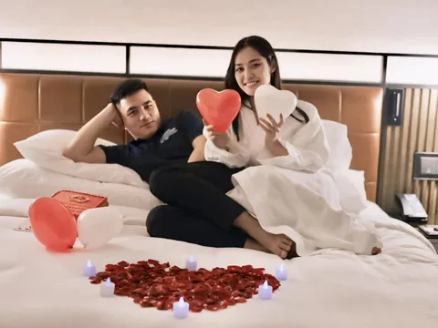 Hoa hậu Nông Thúy Hằng gây bàn tán vì tạo bất ngờ cho bạn trai nhân dịp Valentine Trắng