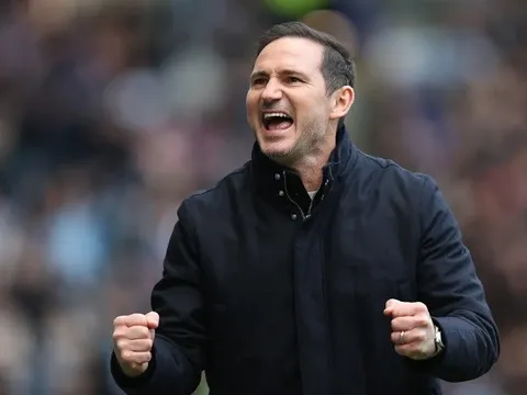 Frank Lampard đang xuất sắc xây dựng lại sự nghiệp huấn luyện