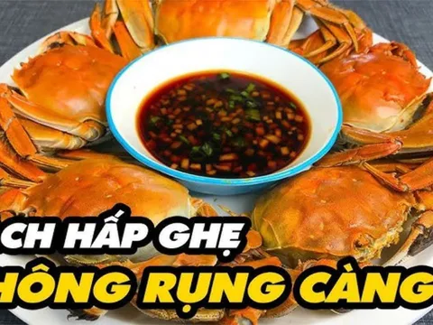 Cách luộc cua, ghẹ không rụng càng: Nhớ làm thêm 1 bước này sẽ đỏ au, còn nguyên đẹp mắt