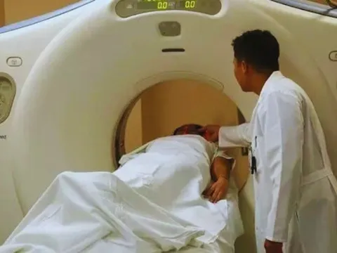 5 hiện tượng xảy ra vào buổi sáng là triệu chứng sớm của ung thư gan: BS nói phải khám ngay