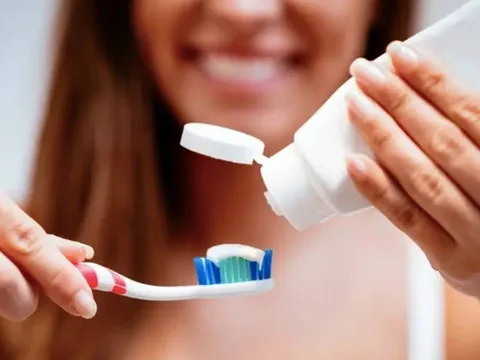 5 sai lầm khi đánh răng khiến răng nhanh hỏng - Nhiều người vẫn vô tư mắc phải!
