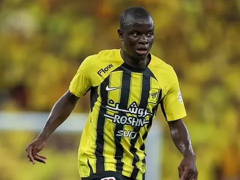Kante đàm phán với Solskjaer, cân nhắc trở lại châu Âu