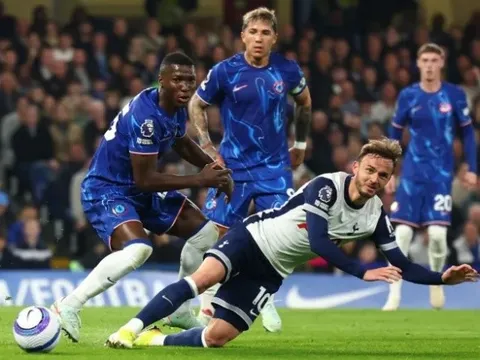 Maresca sau khi Chelsea hạ Spurs: 'Tuyệt đối đúng! Cậu ấy xuất sắc nhất thế giới'
