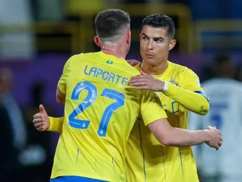 Ronaldo và Laporte gửi thông điệp trước trận derby rực lửa