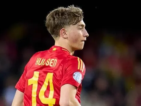 Thêm 1 ông lớn muốn có Dean Huijsen