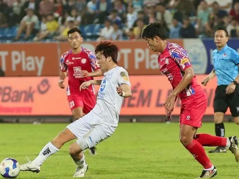 V.League ngày “toàn hòa”: Căng thẳng đua vô địch, nguy cơ rớt hạng cũng nghẹt thở
