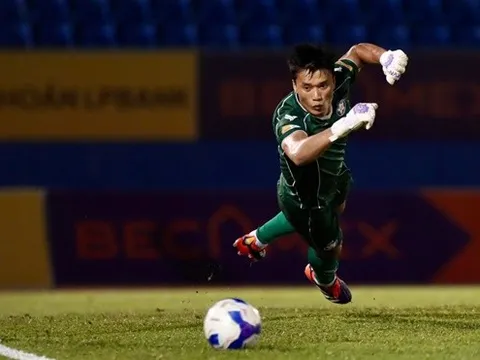 Đà Nẵng giành 1 điểm quý giá, Tiến Dũng vẫn lo rớt hạng