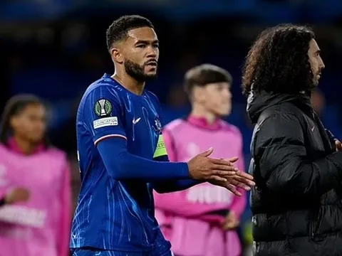 Chelsea bị la ó dù vào bán kết, Reece James thẳng thắn chỉ trích đội nhà