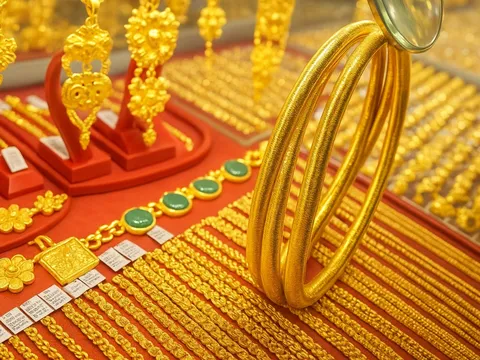 Giá vàng 23/4: Bất ngờ đảo chiều, giảm sâu sau phiên tăng