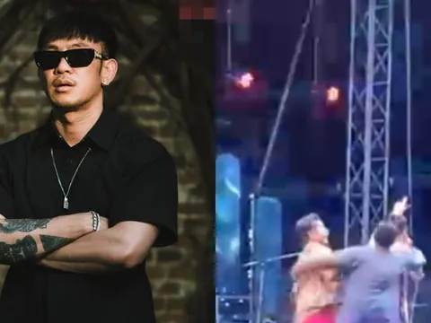 Nam ca sĩ đang hát thì bị khán giả giật micro thông báo có người đuối nước, phản ứng sau đó gây chú ý