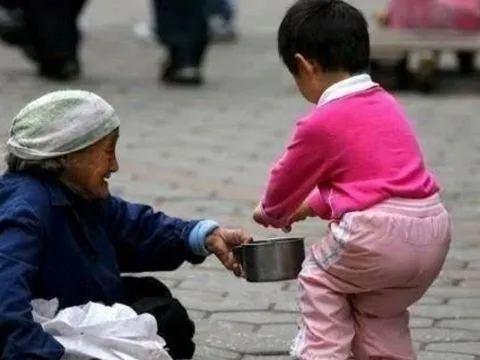 Tổ Tiên nhắc nhở: 'Câu này nếu mở miệng nói ra, cả đời nghèo hèn, khó thành đạt'