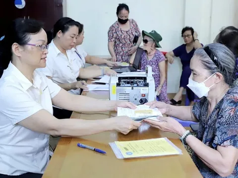 Từ 1-7-2025: Người từ 60 tuổi không có lương hưu được thêm 1 quyền lợi, cao chưa từng có
