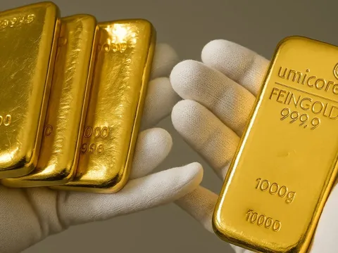 Giá vàng 3/5 biến động mạnh: Liệu có nên ‘xuống tiền’ lúc này?