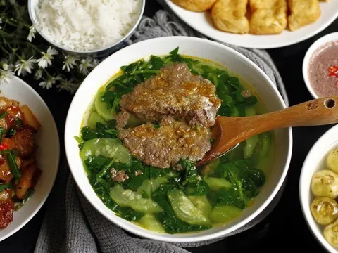 Nấu canh cua cho loại quả này vào: Canh hết tanh, gạch đóng thành mảng vàng ươm, thơm phức