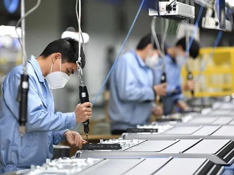 Người lao động có thể được nhận lương tối đa 490% vào dịp lễ