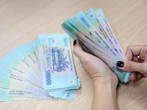 Sau 60 ngày nữa, hàng nghìn người chính thức bị tạm dừng chi trả lương hưu, trợ cấp BHXH hàng tháng, là ai?