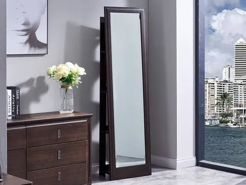 Phong thủy nhà ở: 3 điều kiêng kỵ khi treo đồng hồ, 4 vị trí không nên đặt gương