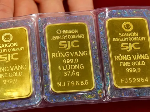 Sáng 9/5, vàng lao dốc giảm gần 2 triệu đồng/lượng: Đừng vội xuống tiền khi chưa đọc bài này