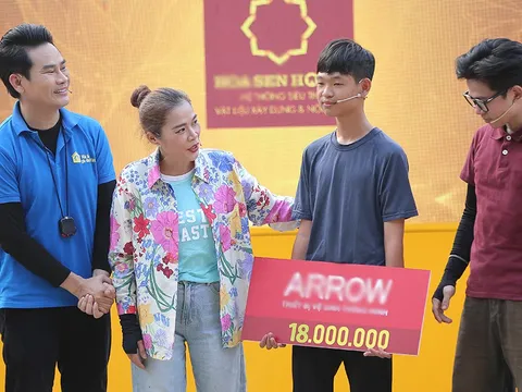 Mỹ Lệ và Đạt Long Vinh khâm phục trước nghị lực của bé trai mồ côi ở Vĩnh Long