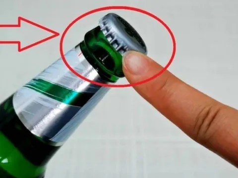 Bí mật trên nắp chai bia giúp bật dễ dàng, không cần dụng cụ phức tạp