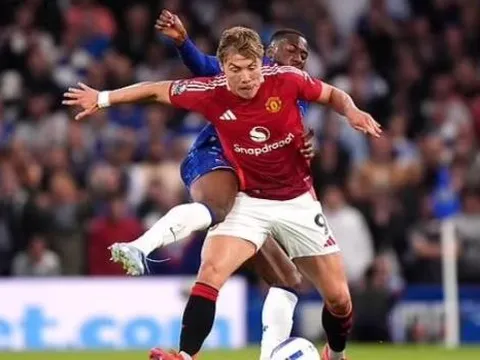Hojlund gây thất vọng lớn trong trận thua 0-1 của Man United