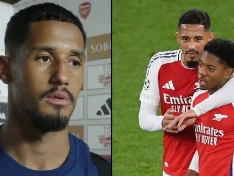 Saliba ca ngợi Lewis-Skelly sau mùa giải đột phá ở Arsenal