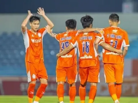 Đà Nẵng thắng khó tin, cuộc tẩu thoát khỏi đáy bảng V-League bắt đầu