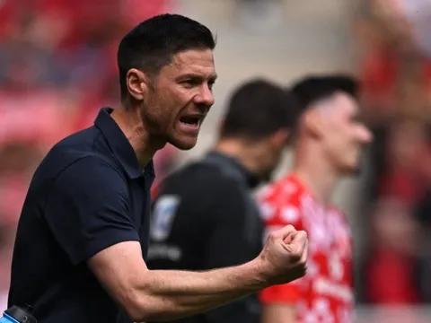 Xabi Alonso thúc giục Real Madrid phá kế hoạch của Arsenal