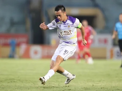 Văn Quyết gửi lời nhắn đến tân binh Hendrio