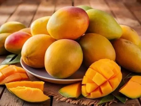 3 loại trái cây quen thuộc có chứa "độc tố" bạn cần đặc biệt cẩn thận khi ăn