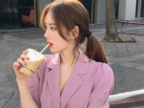 Mỗi khi cố gắng làm hài lòng người khác, bạn đang vô tình hạ thấp giá trị bản thân
