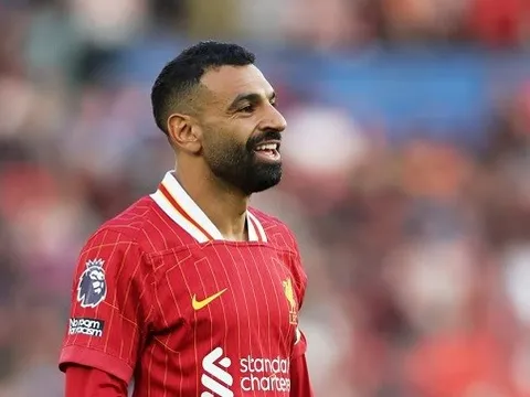 Arne Slot: Salah vẫn là người bình thường sau pha bỏ lỡ đáng tiếc