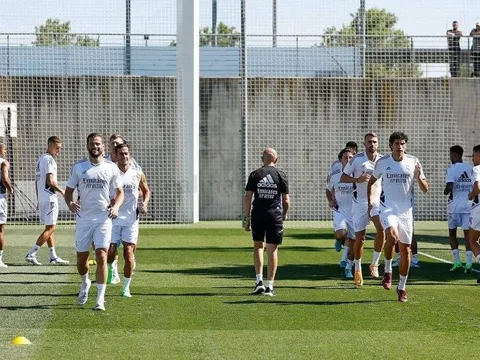 Florentino Perez bác bỏ một kế hoạch nhân sự của Xabi Alonso tại Real Madrid