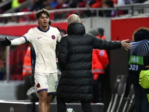 Maresca đặt cược vào Marc Guiu trong trận chiến giành vé Champions League
