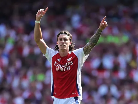 Calafiori phản ứng về tin đồn rời Arsenal, gia nhập AC Milan