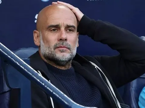 Guardiola dọa nghỉ việc, yêu cầu Man City phải thu gọn đội hình