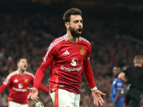 Bruno Fernandes và loạt thống kê khó tin giữa mùa giải tệ hại của Man United