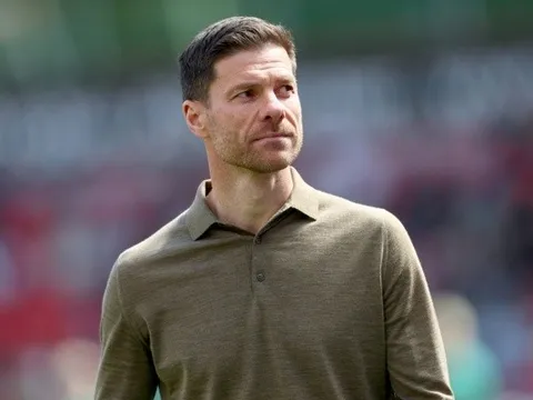 Xabi Alonso loại 3 cầu thủ, mở đầu cuộc cải tổ Real Madrid