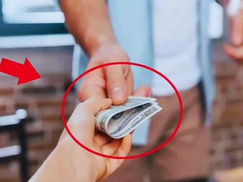 Dù tốt bụng đến đâu cũng không được cho 3 người này vay tiền: Cẩn thận tai họa