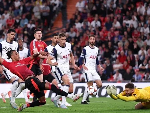 Chấm điểm Man United 0-1 Tottenham: Điểm sáng Yoro; Ngòi nổ Amad đơn độc