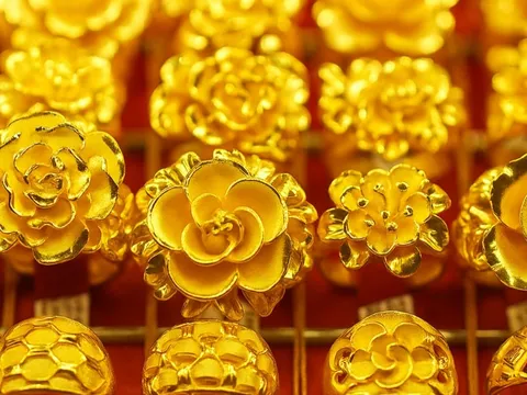 Giá vàng 22/5 vượt ngưỡng 121 triệu đồng/lượng: Cơn sóng đầu cơ hay "hầm trú ẩn" giữa bão kinh tế?