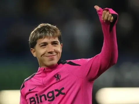 Chelsea được Enzo thúc giục chiêu mộ Julian Alvarez